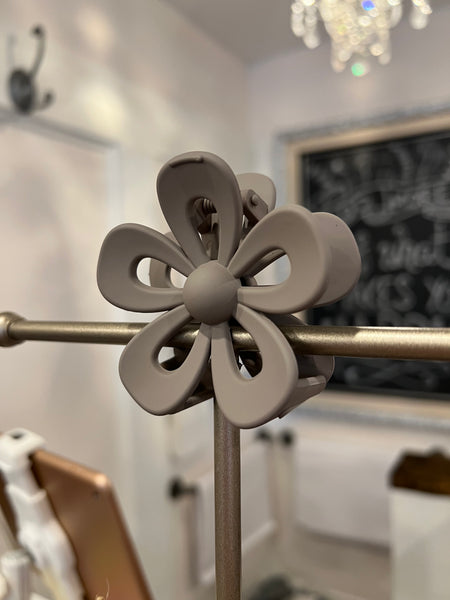 Cutout Flower Hair Clips