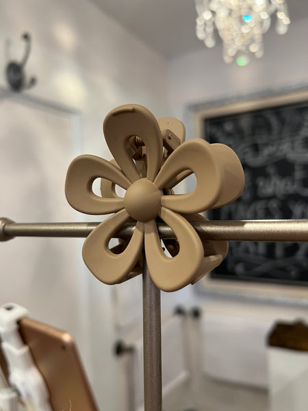 Cutout Flower Hair Clips