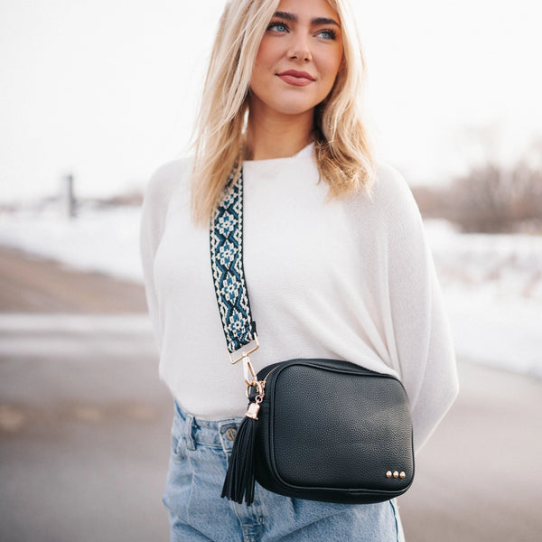Willow Camera Crossbody Bag - Navy