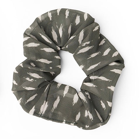 Buns Out Scrunchie Singles
