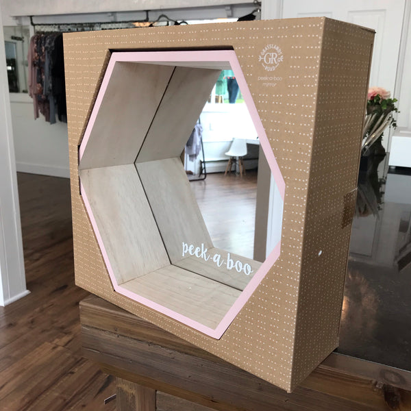 Peek-a-Boo Geometric Mirror